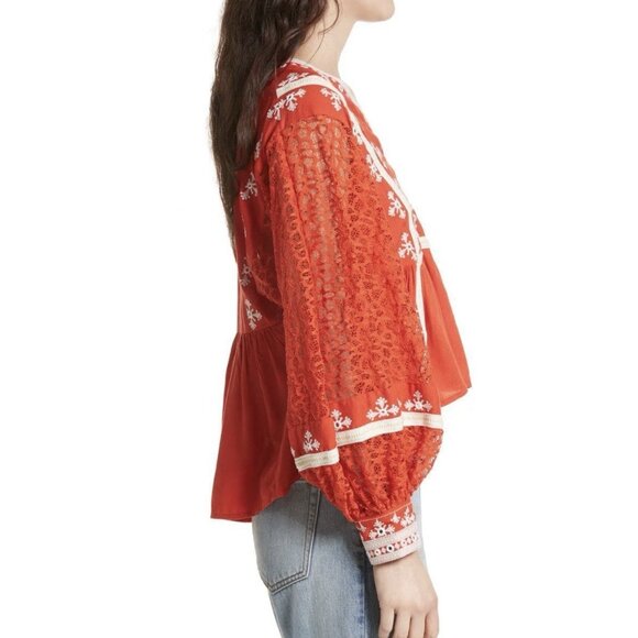 Free People Blouse boogie all night Size XS Crop top Embroidery Lace Red V Neck - Picture 3 of 16